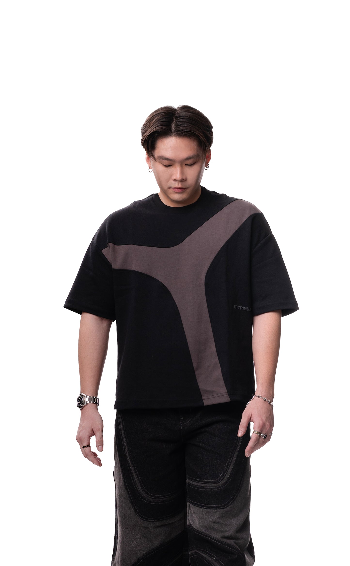 FLUX CHARCOAL BLACK BOXY TEE