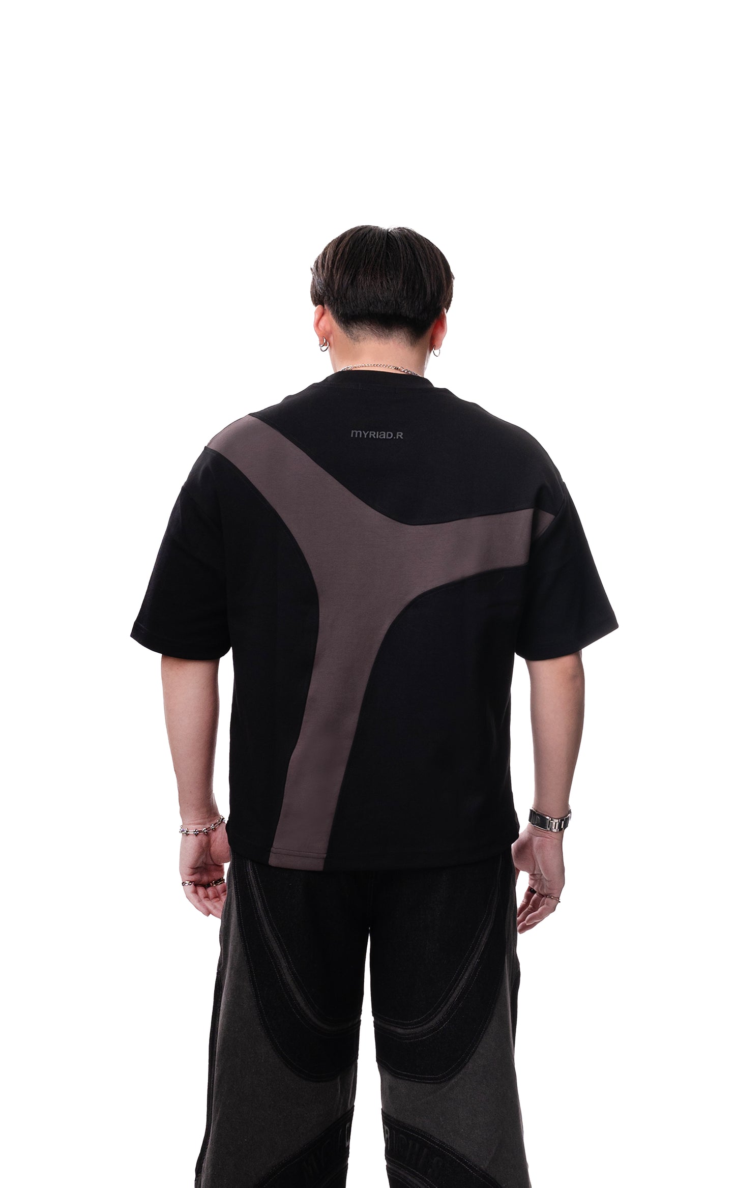 FLUX CHARCOAL BLACK BOXY TEE